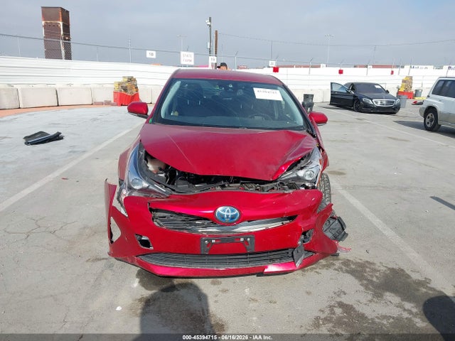 Toyota Prius Four Touring 2016 JTDKARFU8G3523165 Image 12
