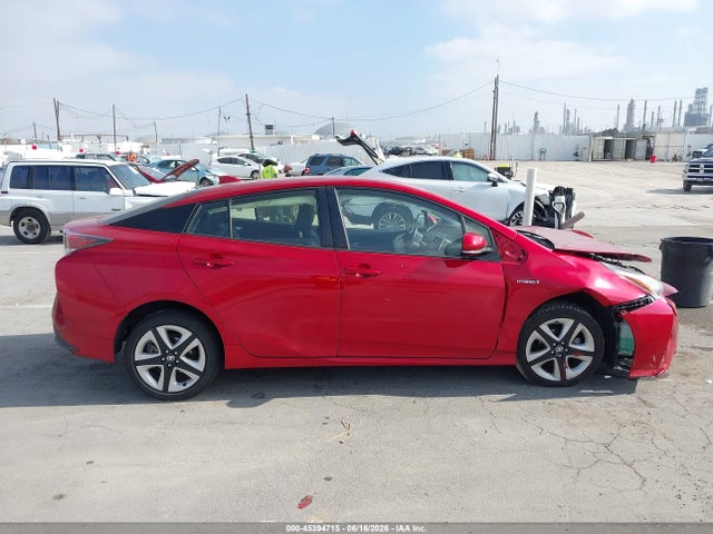 Toyota Prius Four Touring 2016 JTDKARFU8G3523165 Image 13