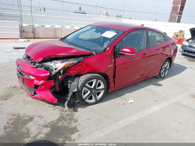 Toyota Prius Four Touring 2016 JTDKARFU8G3523165 Image 2