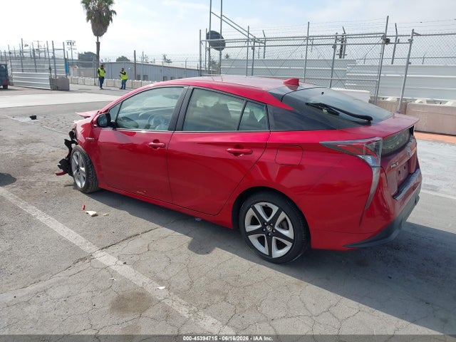 Toyota Prius Four Touring 2016 JTDKARFU8G3523165 Image 3