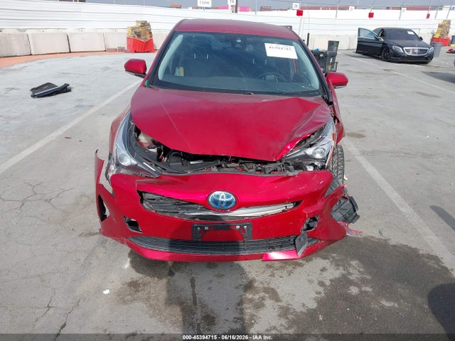 Toyota Prius Four Touring 2016 JTDKARFU8G3523165 Image 6