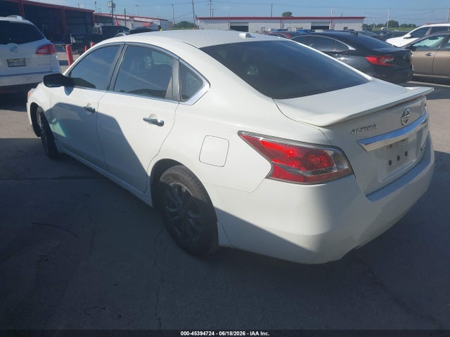 1N4AL3AP6FN894869 Nissan Altima 2.5 S