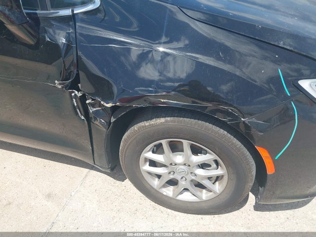 2C4RC1BG1SR611629 Chrysler Pacifica Select