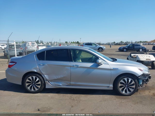 JHMCR6F75HC016679 Honda Accord Hybrid Touring