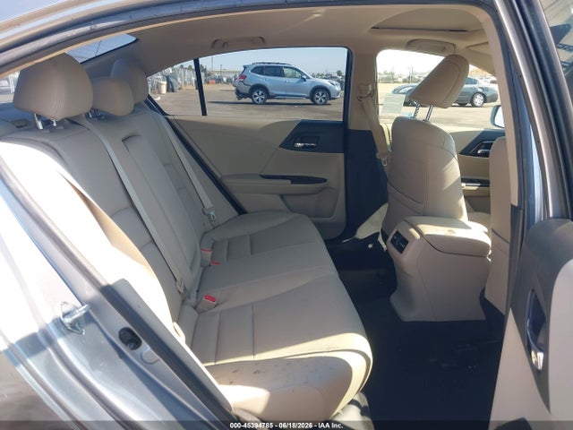 JHMCR6F75HC016679 Honda Accord Hybrid Touring