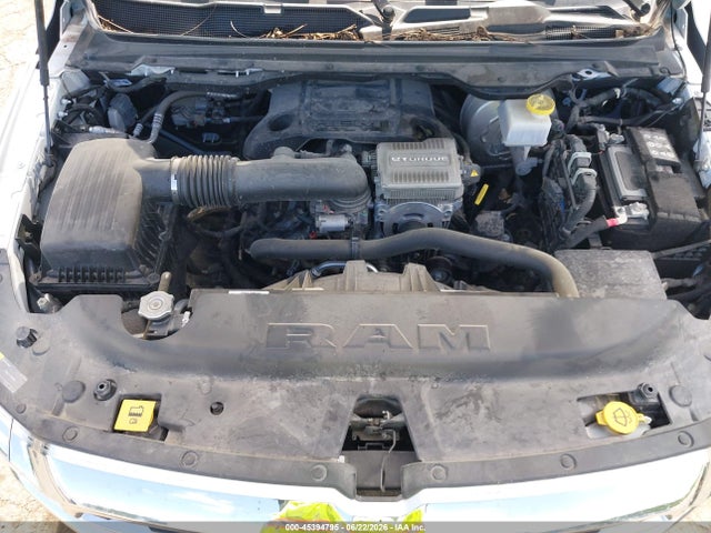 2024 Ram 1500 Big Horn  4x4 5'7 Box მანქანა იყიდება აუქციონზე, vin: 1C6SRFFT1RN184746, აუქციონის ნომერი: 45394795