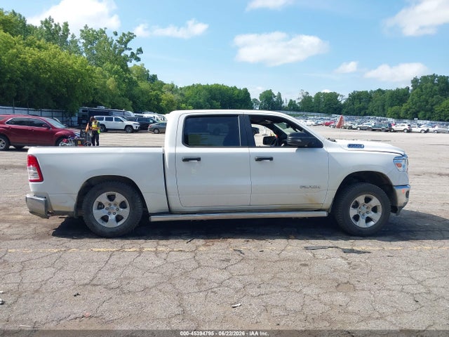2024 Ram 1500 Big Horn  4x4 5'7 Box მანქანა იყიდება აუქციონზე, vin: 1C6SRFFT1RN184746, აუქციონის ნომერი: 45394795