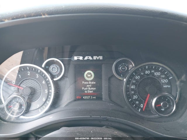 2024 Ram 1500 Big Horn  4x4 5'7 Box მანქანა იყიდება აუქციონზე, vin: 1C6SRFFT1RN184746, აუქციონის ნომერი: 45394795