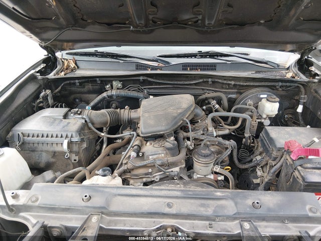 5TFAX5GN3HX084994 Toyota Tacoma Sr