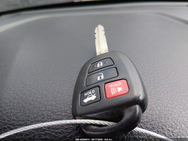 5TFAX5GN3HX084994 Toyota Tacoma Sr
