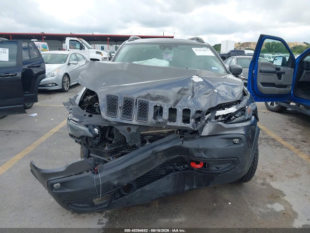 2021 Jeep Cherokee Trailhawk 4x4 მანქანა იყიდება აუქციონზე, vin: 1C4PJMBXXMD191180, აუქციონის ნომერი: 45394852