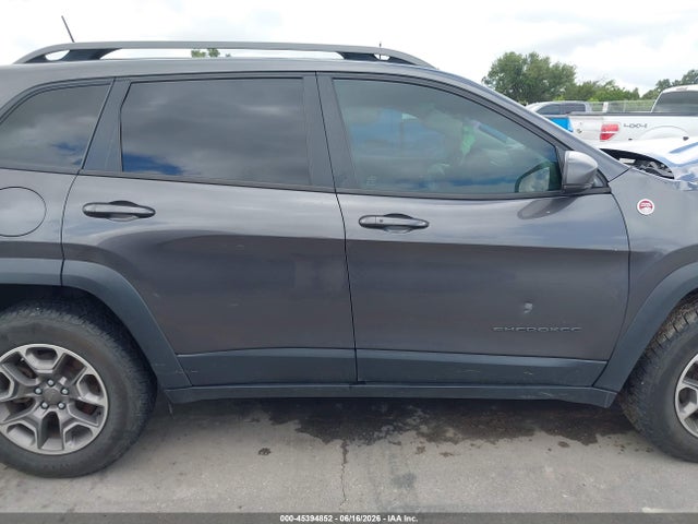 2021 Jeep Cherokee Trailhawk 4x4 მანქანა იყიდება აუქციონზე, vin: 1C4PJMBXXMD191180, აუქციონის ნომერი: 45394852