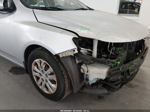 2010 Kia Forte Ex მანქანა იყიდება აუქციონზე, vin: KNAFU4A25A5050447, აუქციონის ნომერი: 45394859