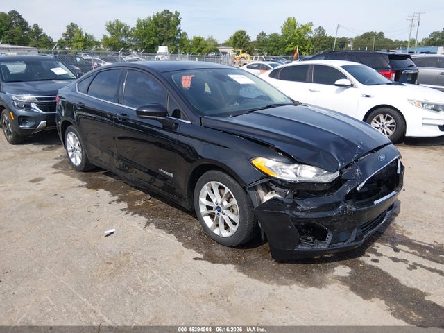 Продажа на аукционе авто 2019 Ford Fusion Hybrid Se, vin: 3FA6P0LU3KR119111, номер лота: 45394908