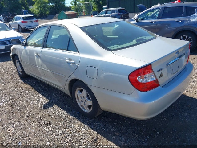 Продажа на аукционе авто 2002 Toyota Camry Le V6, vin: 4T1BF32K92U032718, номер лота: 45394925
