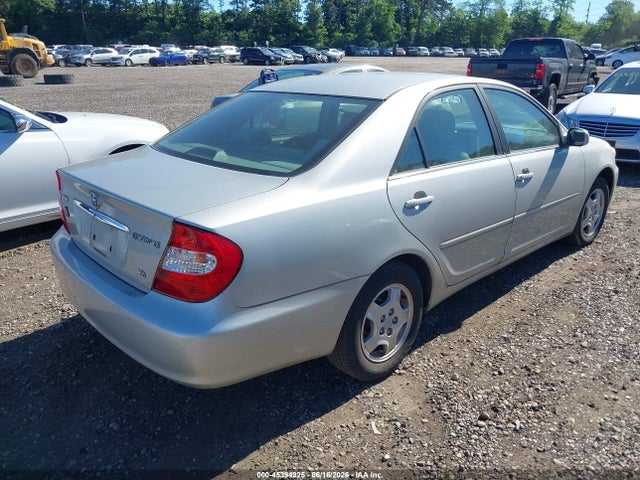 Продажа на аукционе авто 2002 Toyota Camry Le V6, vin: 4T1BF32K92U032718, номер лота: 45394925