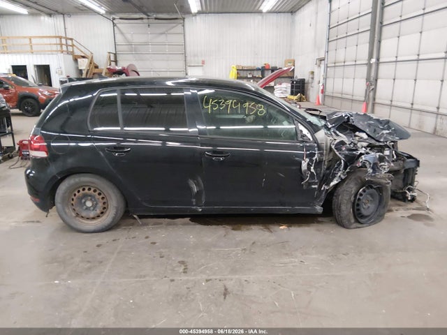 2014 Volkswagen Golf 2.0l Tdi მანქანა იყიდება აუქციონზე, vin: WVWDM7AJ8EW010043, აუქციონის ნომერი: 45394958