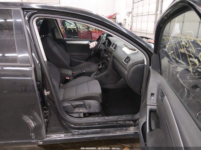 2014 Volkswagen Golf 2.0l Tdi მანქანა იყიდება აუქციონზე, vin: WVWDM7AJ8EW010043, აუქციონის ნომერი: 45394958