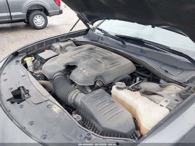 2C3CDXBG0LH190178 Dodge Charger Sxt Rwd
