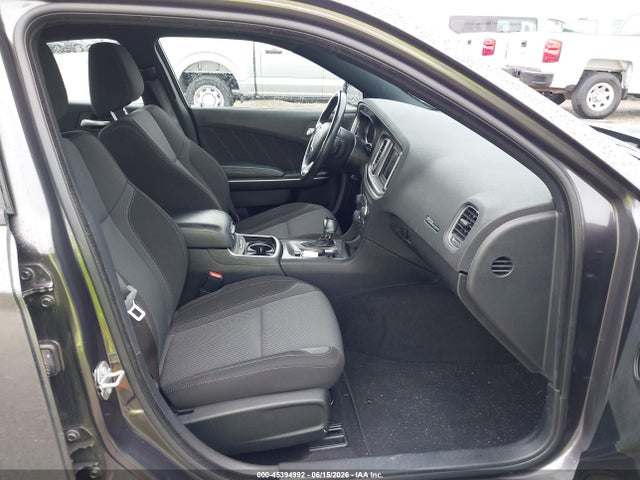2C3CDXBG0LH190178 Dodge Charger Sxt Rwd