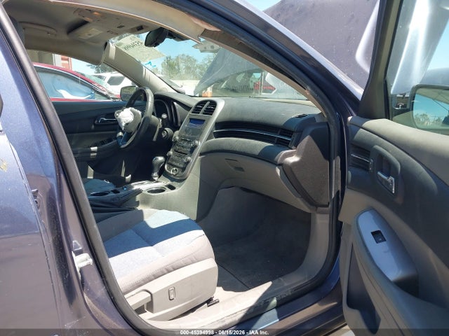 Chevrolet MALIBU LS 2015 1G11B5SL9FF242626 Image 5