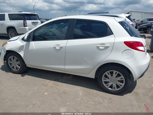 Продаж на аукціоні авто 2014 Mazda Mazda2 Sport, vin: JM1DE1KY8E0188186, номер лоту: 45395015