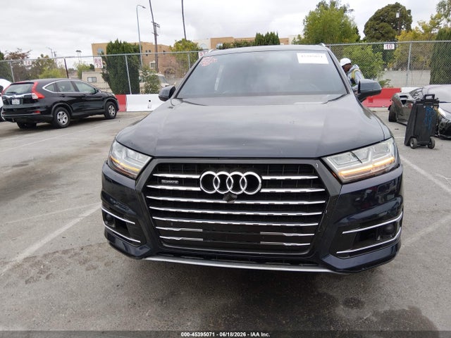 WA1VAAF72HD034095 Audi Q7 3.0t Premium