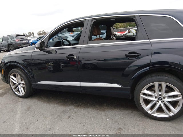 WA1VAAF72HD034095 Audi Q7 3.0t Premium