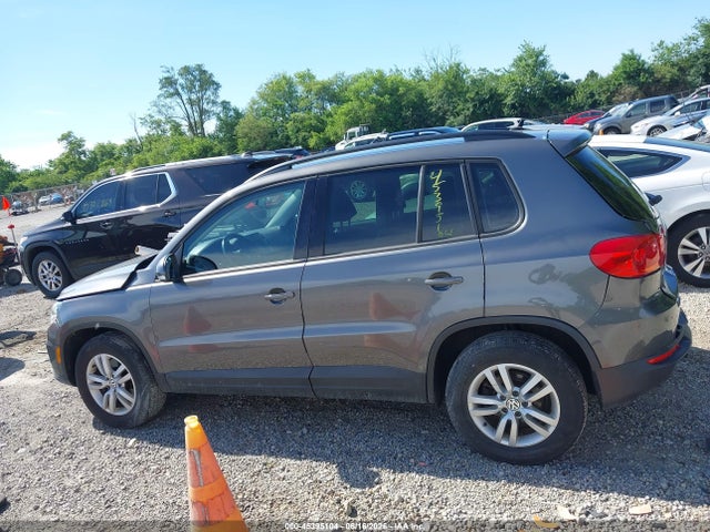 Aukcja sprzedaży 2016 Volkswagen Tiguan S, vin: WVGBV7AX2GW508651, numer aukcji: 45395104