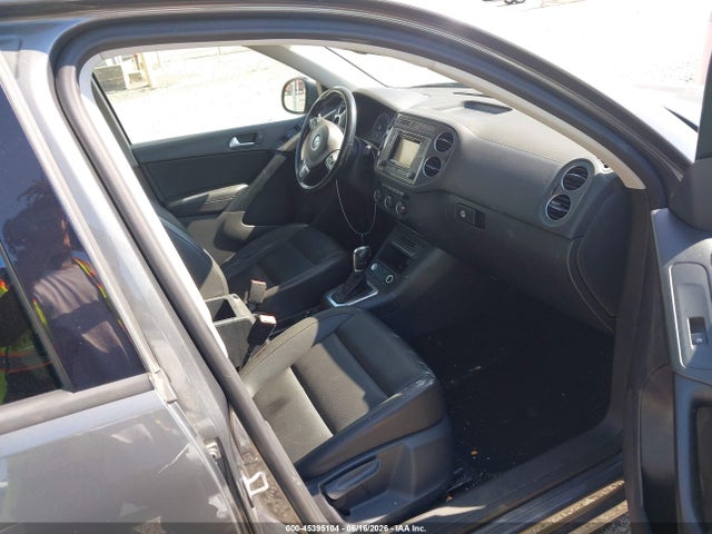 Aukcja sprzedaży 2016 Volkswagen Tiguan S, vin: WVGBV7AX2GW508651, numer aukcji: 45395104
