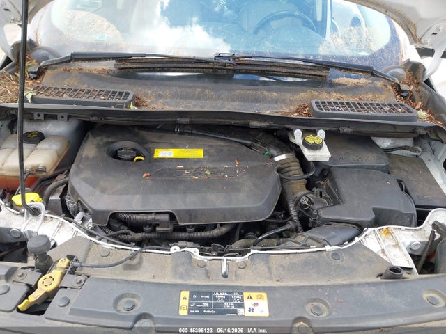 1FMCU0GX7GUA22094 Ford ESCAPE SE