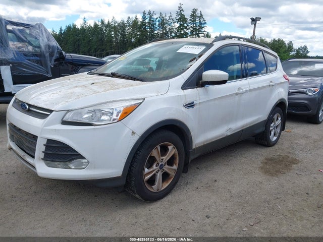 1FMCU0GX7GUA22094 Ford ESCAPE SE