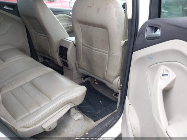 1FMCU0GX7GUA22094 Ford ESCAPE SE