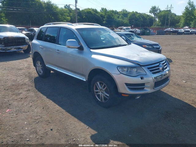 2010 Volkswagen Touareg V6 Tdi მანქანა იყიდება აუქციონზე, vin: WVGFK7A92AD003434, აუქციონის ნომერი: 45395140