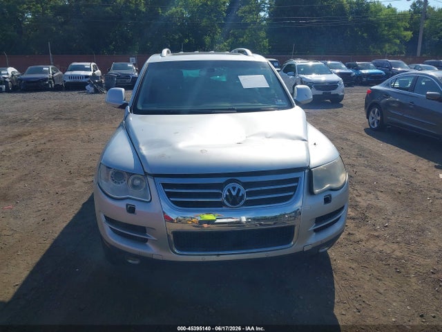 2010 Volkswagen Touareg V6 Tdi მანქანა იყიდება აუქციონზე, vin: WVGFK7A92AD003434, აუქციონის ნომერი: 45395140