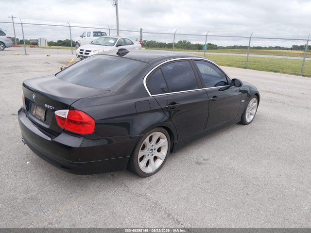 2006 Bmw 330i მანქანა იყიდება აუქციონზე, vin: WBAVB33536KS38055, აუქციონის ნომერი: 45395145