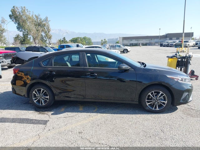 KIA Forte Lxs 2023 3KPF24AD9PE665560 Image 13