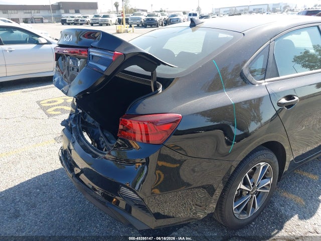 KIA Forte Lxs 2023 3KPF24AD9PE665560 Image 18