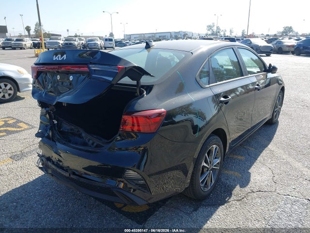 KIA Forte Lxs 2023 3KPF24AD9PE665560 Image 4