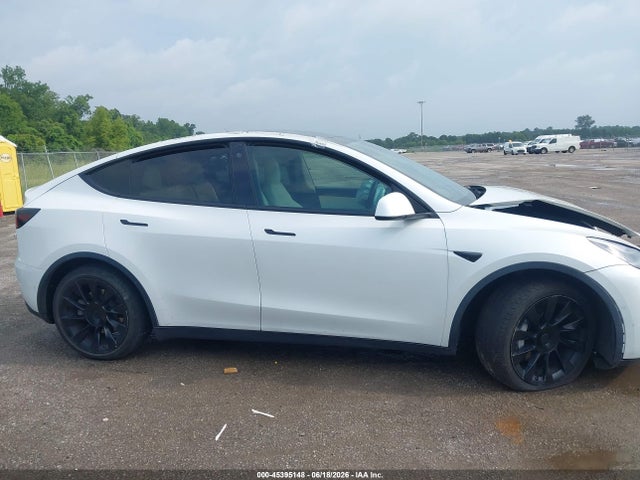 45395148 :رقم المزاد ، 5YJYGDEE7MF183463 vin ، 2021 Tesla Model Y Long Range Dual Motor All-wheel Drive مزاد بيع