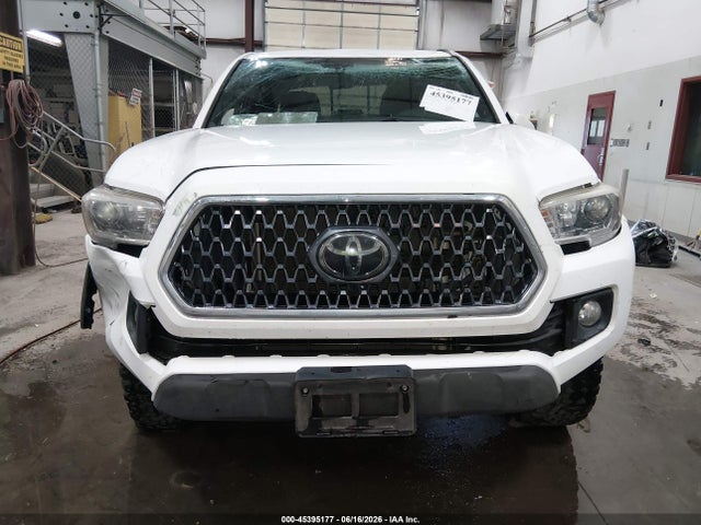 3TMCZ5AN4JM134843 Toyota Tacoma Trd Off Road