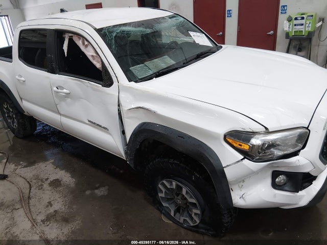 3TMCZ5AN4JM134843 Toyota Tacoma Trd Off Road