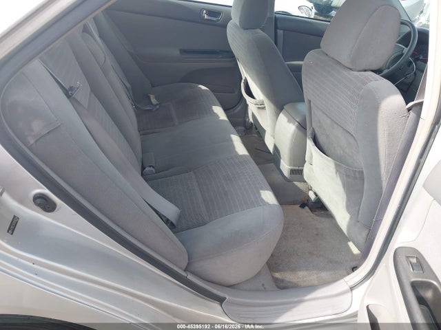 2005 Toyota Camry Le მანქანა იყიდება აუქციონზე, vin: 4T1BE32K05U562244, აუქციონის ნომერი: 45395192