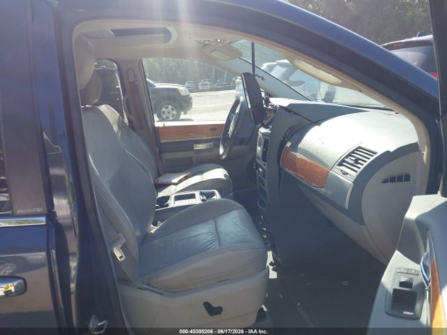 Продажа на аукционе авто 2008 Chrysler Town & Country Limited, vin: 2A8HR64X58R792899, номер лота: 45395206