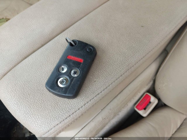 45395212 :رقم المزاد ، JH4KB16638C001950 vin ، 2008 Acura Rl 3.5 مزاد بيع