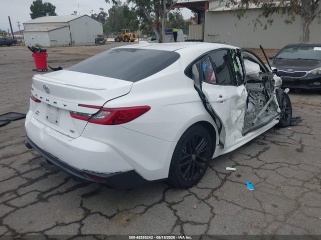 4T1DBADK3SU007528 Toyota CAMRY SE