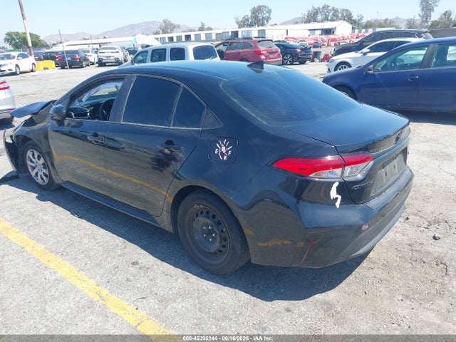 Toyota COROLLA LE 2022 5YFEPMAE0NP379579 Image 3