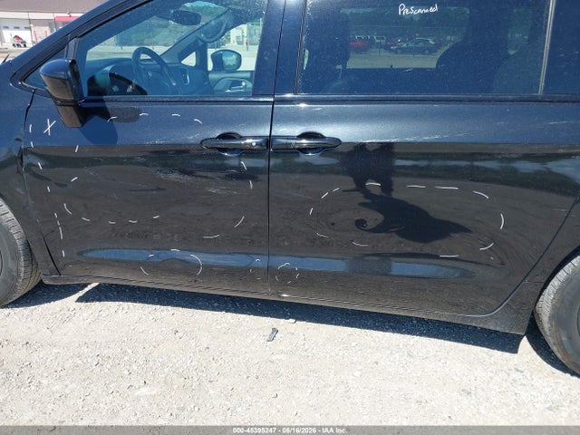 Продажа на аукционе авто 2018 Chrysler Pacifica Touring L, vin: 2C4RC1BG7JR351400, номер лота: 45395247
