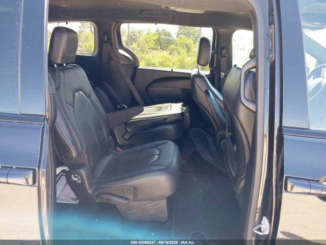 Продажа на аукционе авто 2018 Chrysler Pacifica Touring L, vin: 2C4RC1BG7JR351400, номер лота: 45395247
