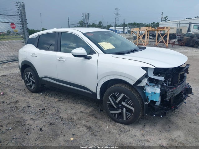 3N8AP6CA7SL396123 Nissan Kicks Sv Fwd